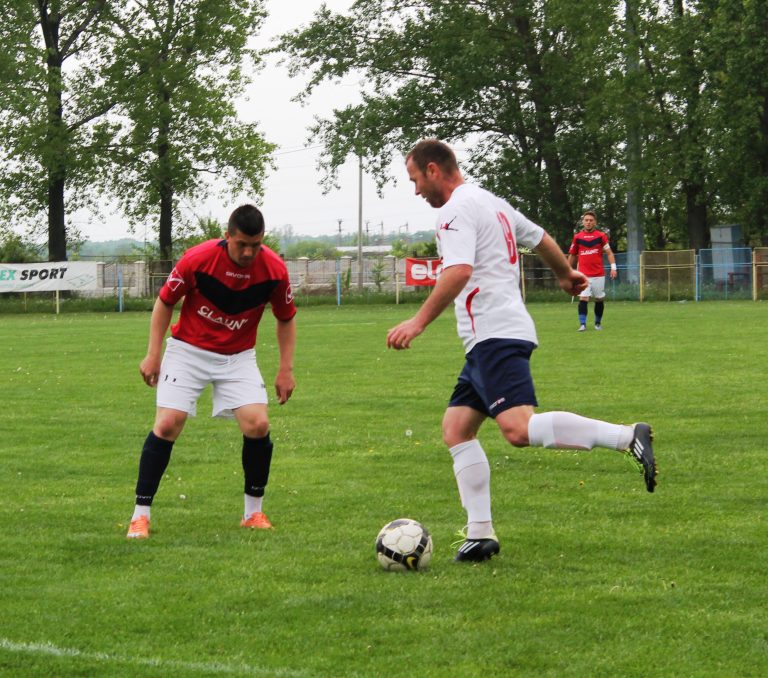 Bătăie pe Ionică! Două formaţii din Liga a 4-a se luptă pentru achiziționarea jucătorului de la Urban Titu