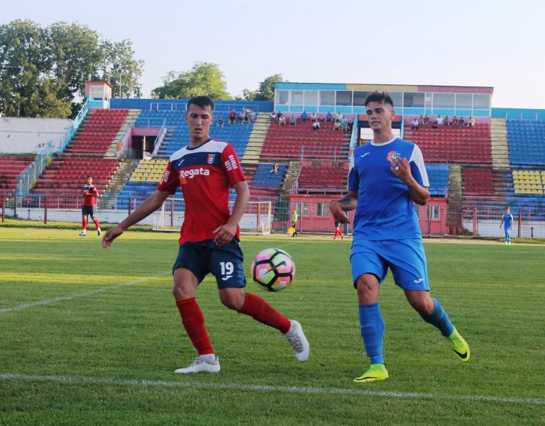 Chindia a remizat cu Baloteşti în meci amical | GALERIE FOTO