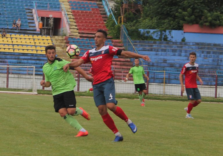 A  spart gheața în amicale! Chindia, victorie cu Metaloglobus | GALERIE FOTO