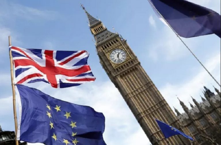 Regatul Unit solicită acordul vamal provizoriu pentru a evita haosul comercial al Brexit-ului