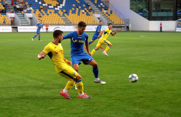 VIDEO | Flacăra Moreni, eliminată din Cupa României de Petrolul Ploiești. Vezi meciul integral