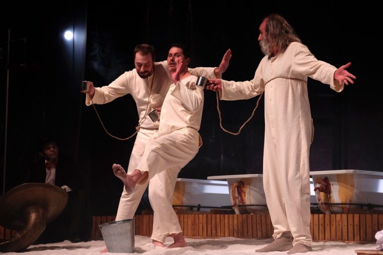 Jocurile furtunii la Teatrul Tony Bulandra Târgoviște