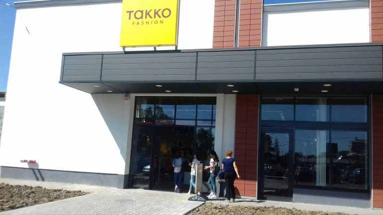 TÂRGOVIŞTE: S-a deschis şi TAKKO Fashion