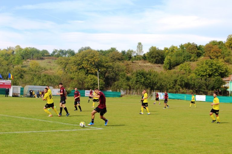 Meci amical între jandarmi şi Cetatea Târgovişte 1396. Învingători au ieşit “străjerii” lui Americanu’