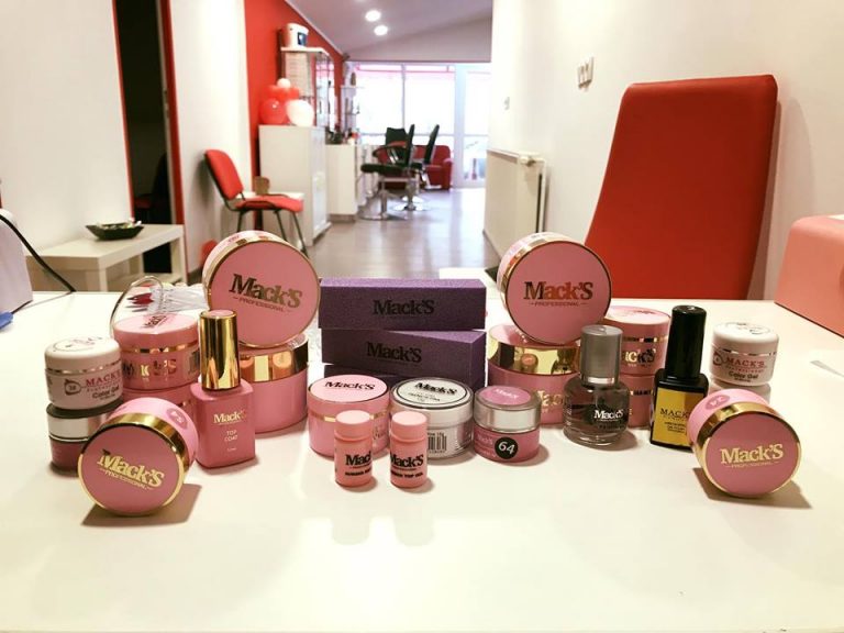 TÂRGOVIȘTE: Oferte speciale de sărbători și premii la Salonul Bliss and Beauty