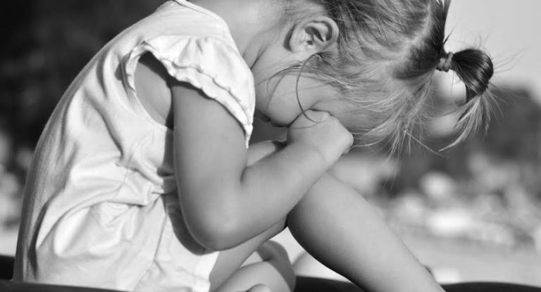 Copil de doi ani, abuzat sexual de unchiul său