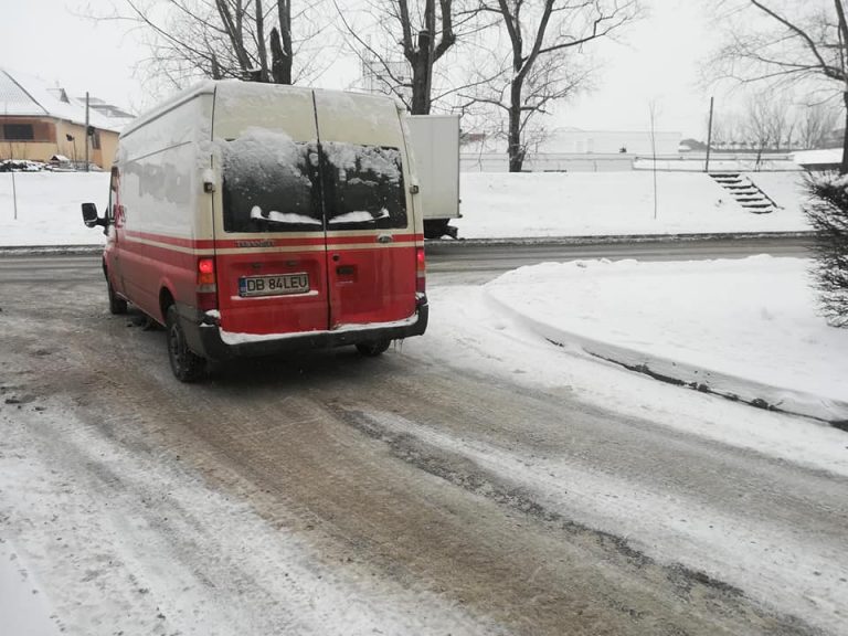 Gerul persistent deschide linii telefonice de urgență la Târgoviște | FOTO