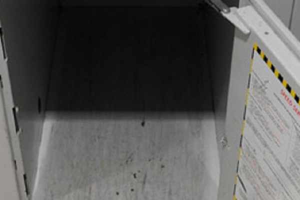 Furt de bagaje într-un supermarket din Târgoviște