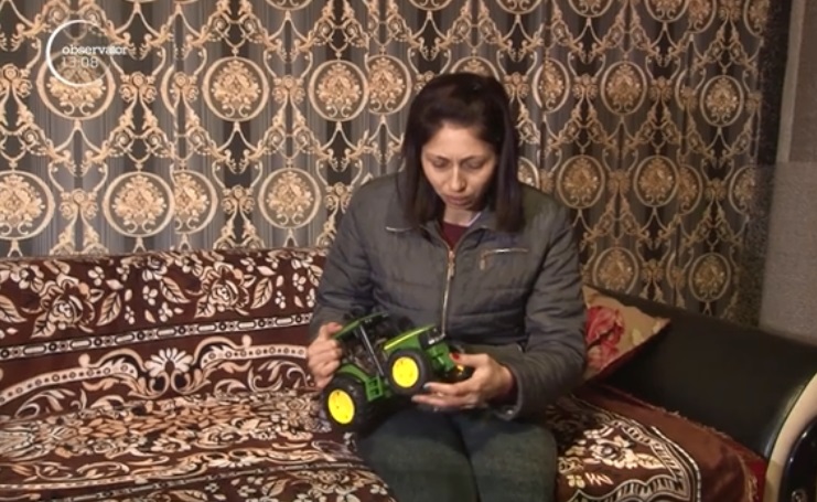 Mamă ajunsă în pragul disperării după ce copilul i-ar fi fost răpit. “Mi-e frică să nu-i facă ceva”