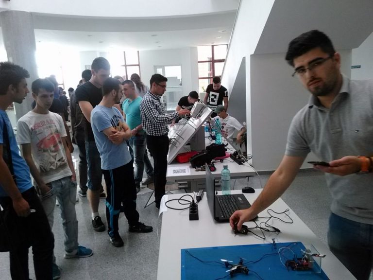 Roboți în acțiune. Tehnologia prezentului și a viitorului, la Târgoviște