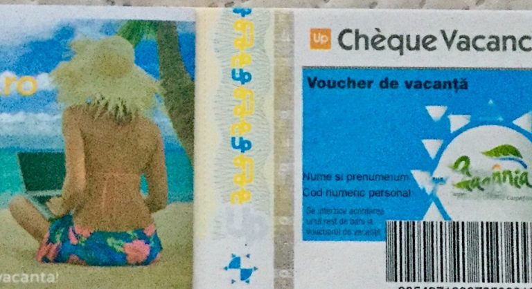 Nebunia voucherelor de vacanță: românii ocupă locurile de cazare pe bandă rulantă