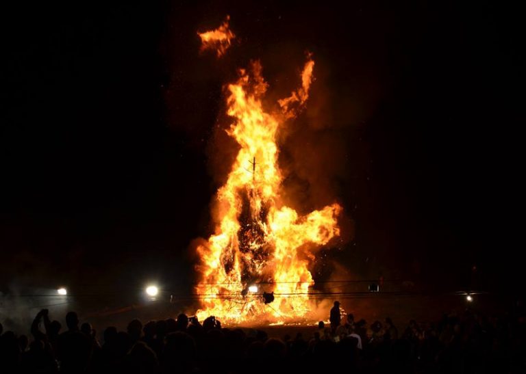 În Dâmbovița, două zile de sărbătoare. ”Focul lui Sumedru” și târguri de toamnă