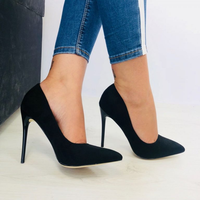 Se apropie un eveniment important și ai nevoie să porți pantofi cu toc? Iată top 6 lucruri de ținut minte!