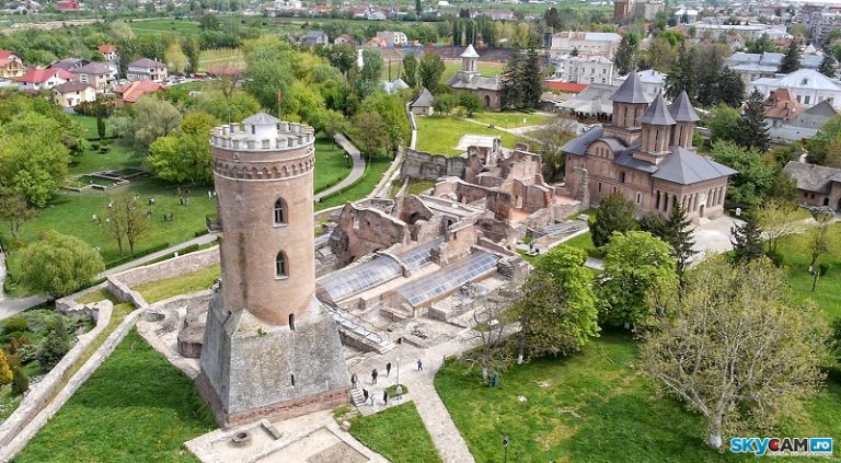 Complexul Naţional Muzeal „Curtea Domnească” Târgovişte, la Târgul de Turism și Târgul European al Castelelor