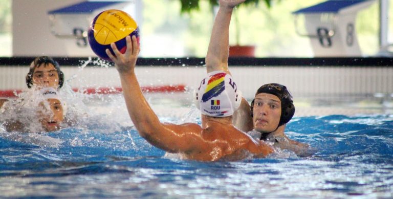 Spectacol în apă la Târgoviște! Complexul Turistic de Natație găzduiește Cupa Masters a României la polo