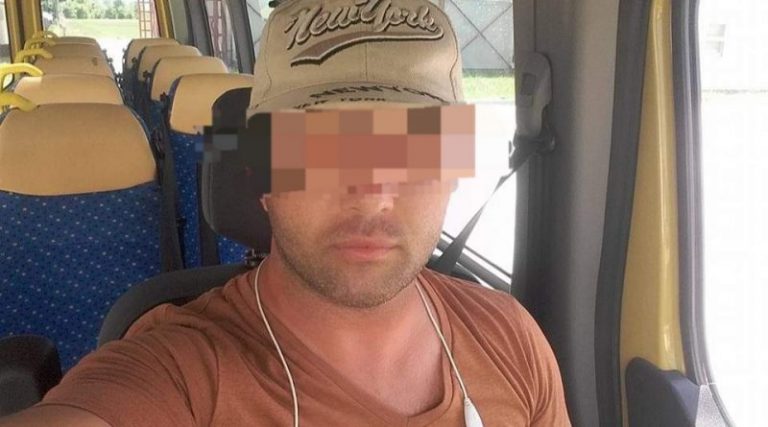 Pucioasa: Șoferul microbuzului școlar care ar fi avut o relație cu o minoră a fost reținut