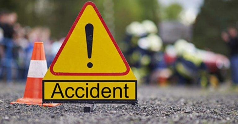 Accident rutier cu o victimă în municipiul Târgoviște. Au fost implicate două mașini