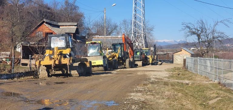 La Pucioasa, au început lucrările la o nouă șosea ocolitoare