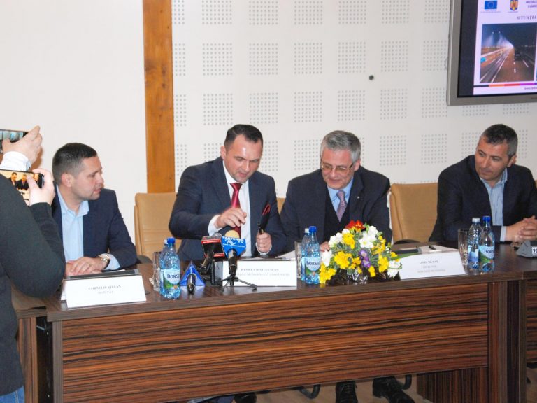 Într-un an, iluminat public inteligent la Târgoviște, pe bani europeni