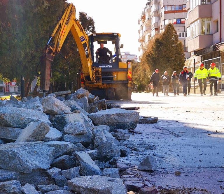 Au început și lucrările în Piața Revoluției din Târgoviște. În ce constă proiectul