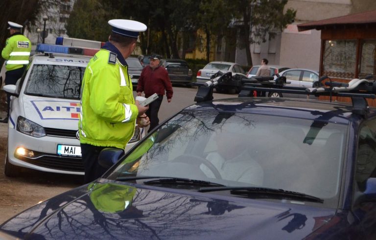 Ziua amenzilor în Dâmbovița. 122 de patrule organizate și peste 350 de amenzi aplicate