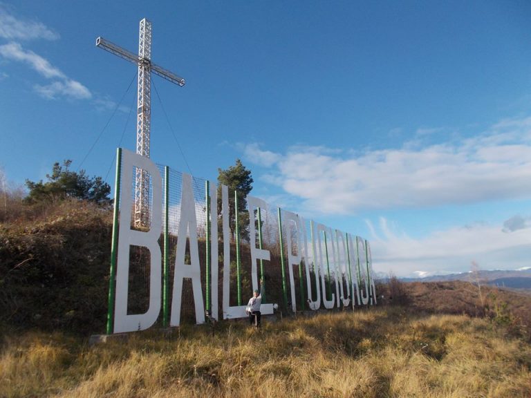 Isteria Covid 19. Informații false, oprite la timp de primarul de la Pucioasa: ”Cine este nemernicul ce își bate joc de orașul său”