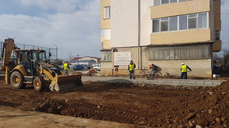 Zona Matei Basarab din Micro II Târgoviște, modernizată cu bani de la bugetul local