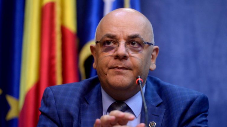 Raed Arafat, despre startul sezonului turistic în vreme de pandemie. “Trebuie să facem vacanțele în România”