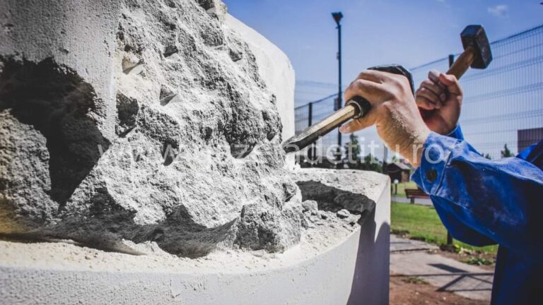 Orașul Titu găzduiește, în această perioadă, cea de-a 5-a ediție a Taberei naționale de sculptură “Vasile Blendea”