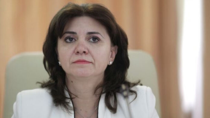 monica-anisie-cel-putin-101-scoli-din-tara-se-incadreaza-in-scenariul-rosu-datele-sunt-provizorii-se-asteapta-deciziile-de-la-nivelul-capitalei-si-din-alte-12-judete-476464