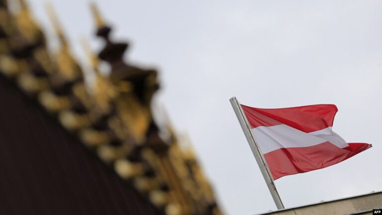 Austria intră de astăzi în carantină! Românii care merg în această țară trebuie să stea 14 zile în izolare