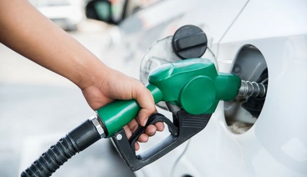 Se acutizează criza carburanților! Slovenia, primul stat din Uniunea Europeană care a raționalizat combustibilul