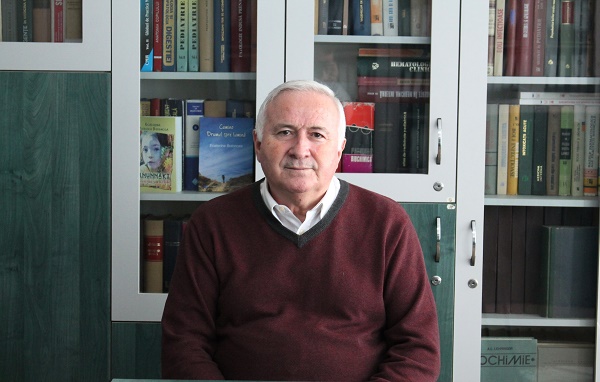 Interviu cu reputatul chirurg Jean Popescu, medic ce a făcut peste 25 000 de operații. “În chirurgie dacă nu ai talent nu ai ce căuta”