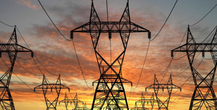 A fost prelungită perioada în care consumatorii casnici pot încheia contracte de furnizare energie electrică