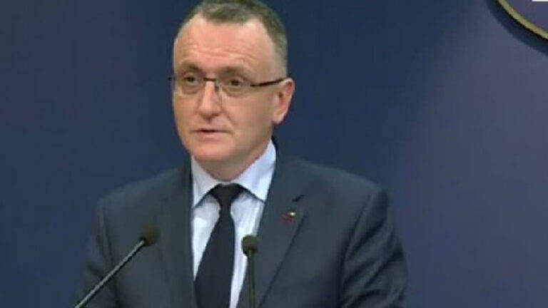 Ministrul Educației explică de ce nu s-au utilizat testele antigen pentru elevi! Copiii ar putea reveni fizic la școală!