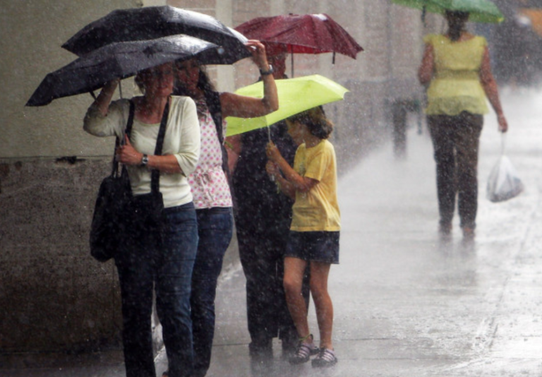 Ploile nu se opresc! Informare meteo de instabilitate atmosferică accentuată în toată țara