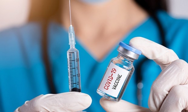 Cadrele medicale nevaccinate vor fi nevoite să se testeze periodic, pe banii lor. Anunțul făcut de ministrul Sănătății