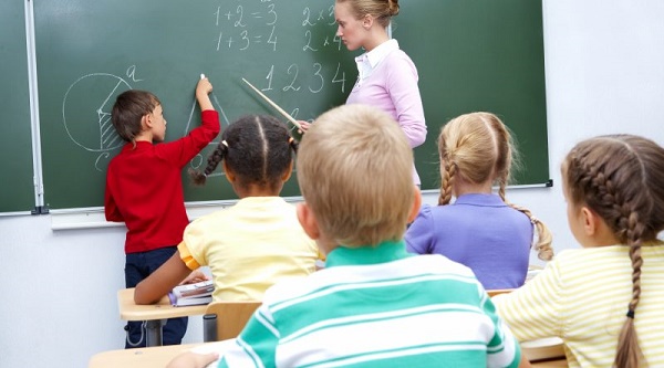 Vor fi angajări masive în școli și grădinițe! Anunțul făcut de ministrul Educației