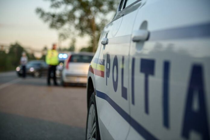 masina-politie-accident-k53i