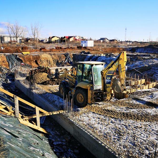 Târgoviște: Lucrările avansează pe șantierul locuințelor ANL de pe Bulevardul Ferdinand. În prima fază  vor fi construite două blocuri, apoi patru