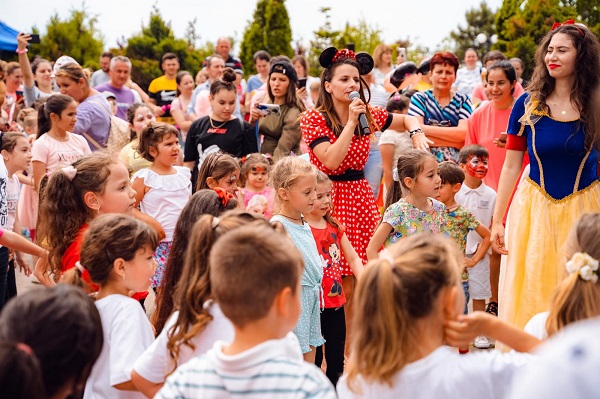 Ziua copilului, sărbătorită la Titu! Zâmbete și bucurie în Parcul „Orășenesc”
