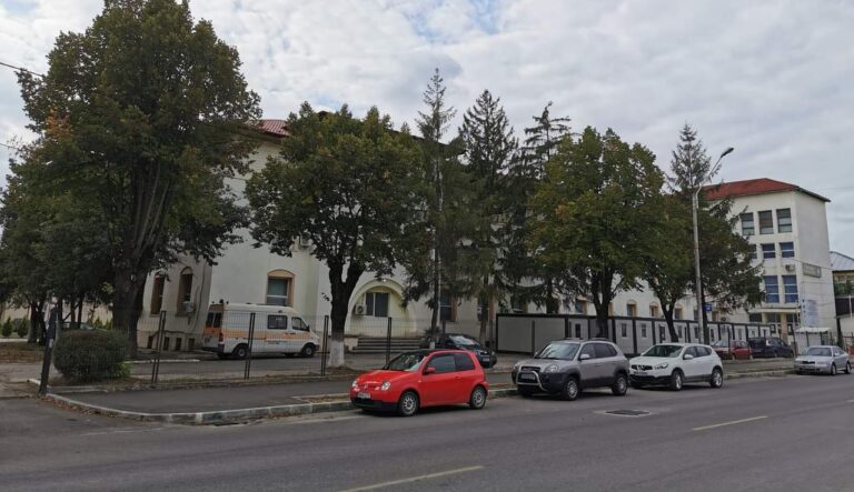 Creșterea siguranței pacienților, la spitalul din Moreni! Proiect nou pregătit de administrația municipală pentru infrastructura sanitară