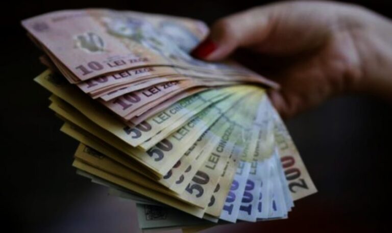 Vești excelente pentru profesori! Ministerul Educaţiei a anunţat că de la 1 noiembrie vor primi restanţele salariale