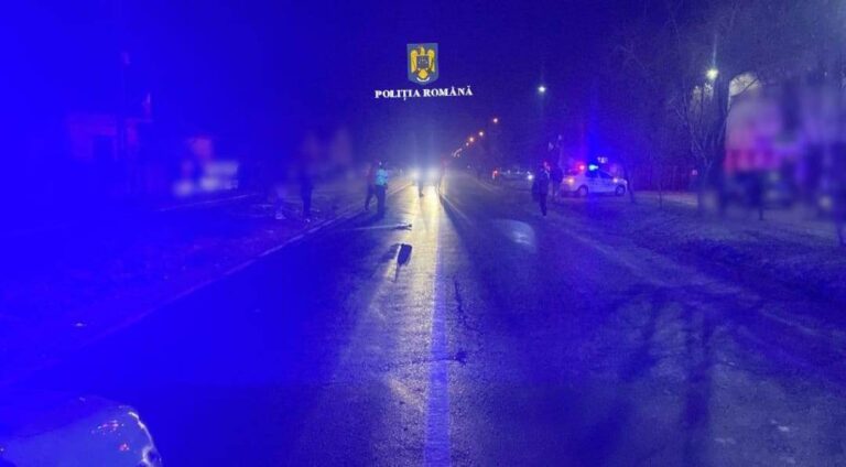 Accident de coșmar în Dâmbovița! Un pieton a fost lovit de o mașină