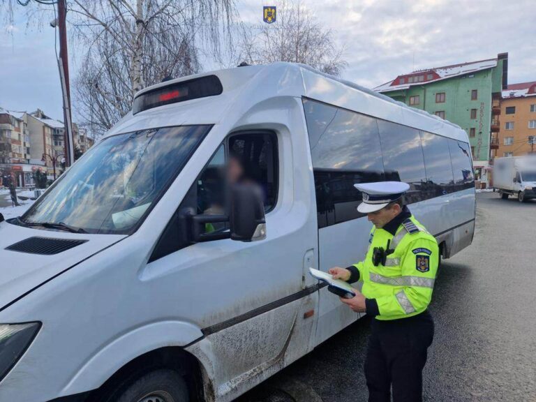 Dâmbovița: Toți șoferii de microbuze și autobuze, în vizorul polițiștilor! Vor avea loc controale drastice
