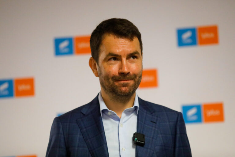 Președintele USR Cătălin Drulă: Cer premierului Marcel Ciolacu să o demită pe Gabriela Firea