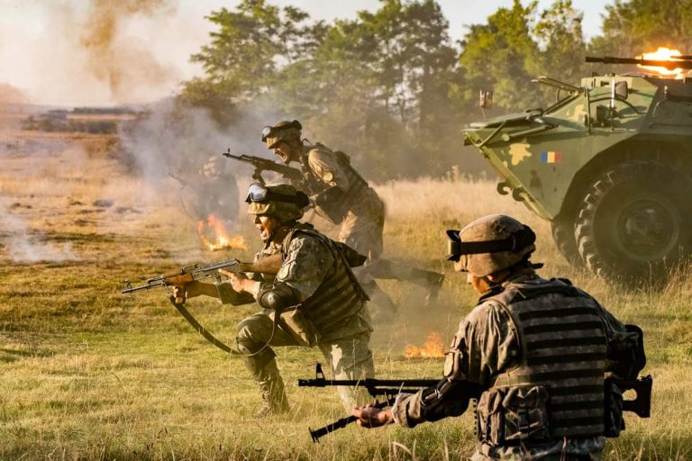 O nouă campanie de recrutare în Armata Română! Se caută soldați și gradați profesioniști. Peste 2600 de posturi sunt disponibile