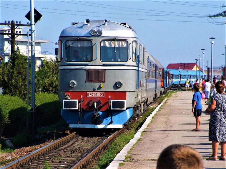 Până când mai au elevii gratuitate pe tren. Anunțul făcut de CFR Călători