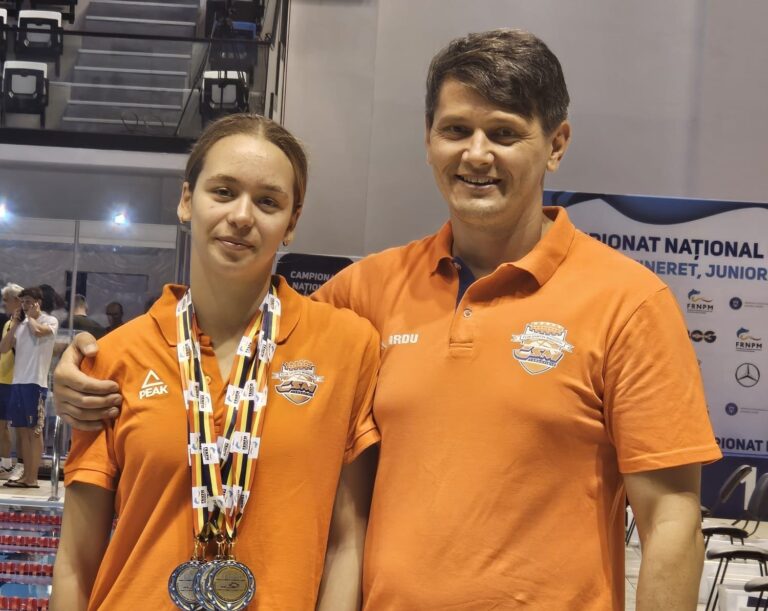 Târgovișteanca Anastasia Udroiu-Ivan, pe podium și în ultima zi a Campionatului Național de înot în bazin scurt! A revenit acasă cu 6 medalii și un titlu de campioană a României