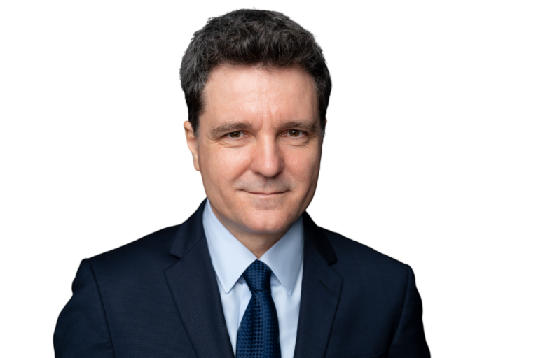 Nicușor Dan, primarul municipiului București, și-a anunțat candidatura la alegerile prezidențiale